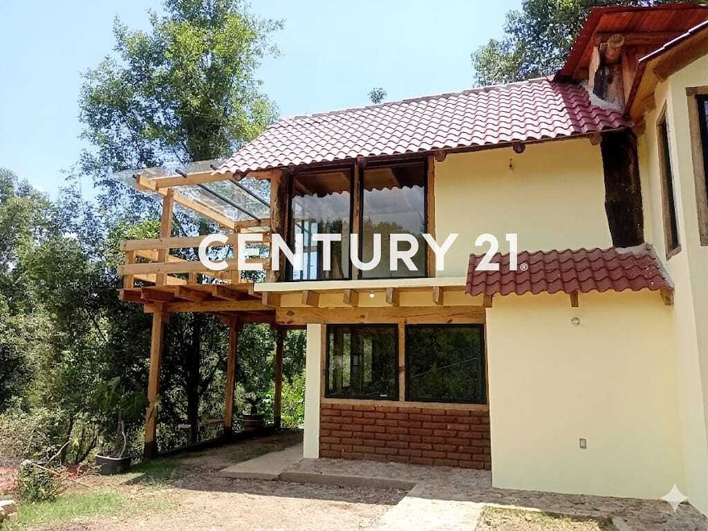 Casa em San Mateo Acatitlán, Valle de Bravo, foto 3 de 17