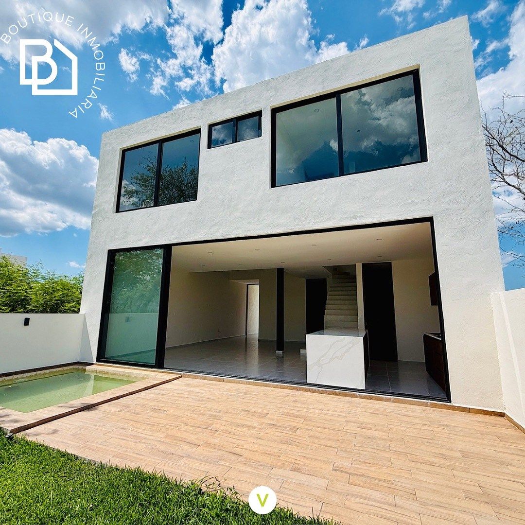 Casa à venda em frente ao lago com piscina e 4 quartos, foto 1 de 19