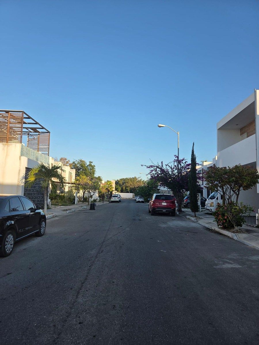 19 de 19: privada Ciudadela Caucel