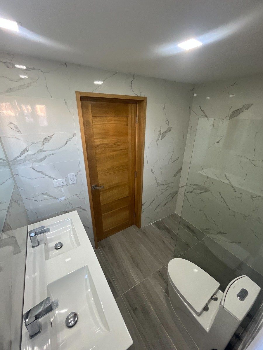 6 de 15: Baño habitación principal