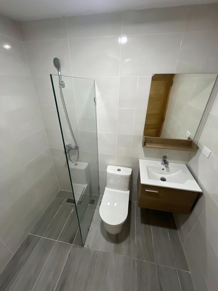 10 de 15: Baño habitación secundaria