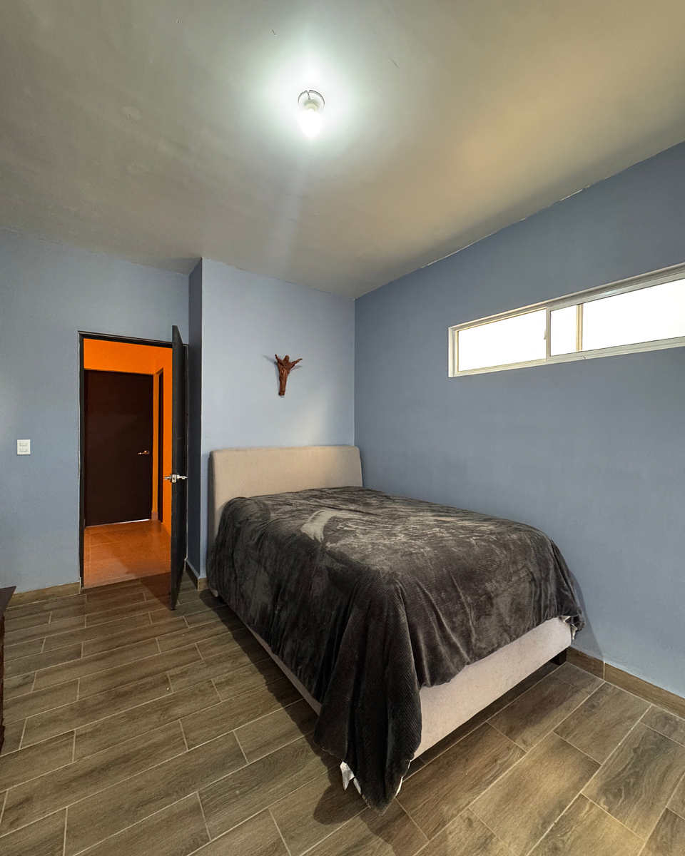 24 of 35: Recámara principal