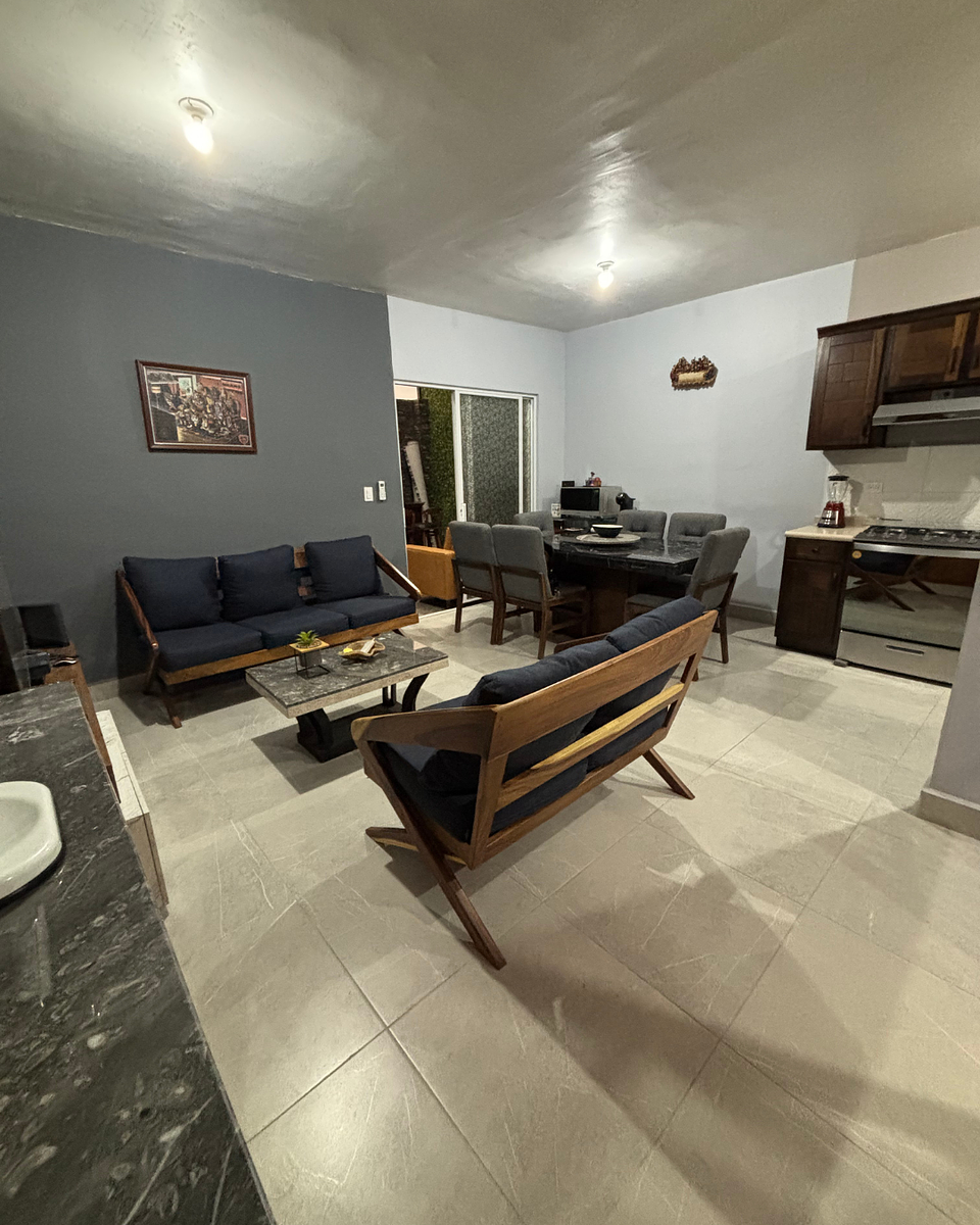 9 of 35: Sala - comedor