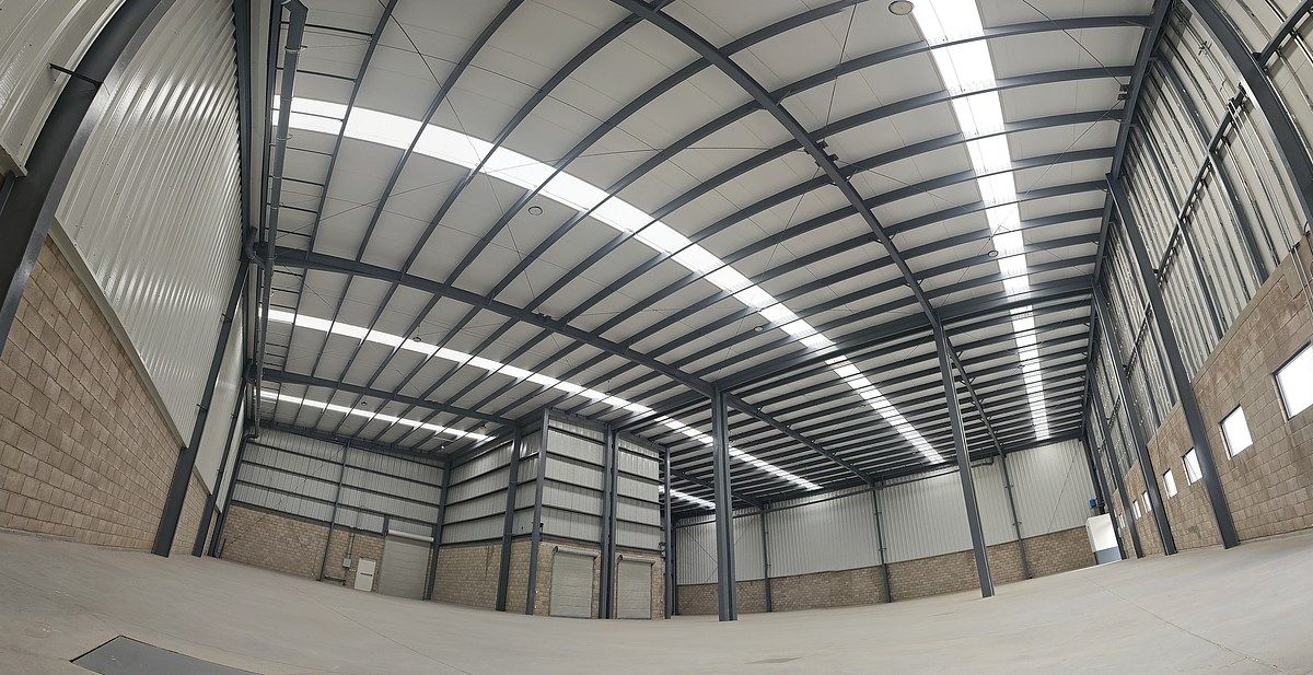 3 de 7: bodega interior, andenes