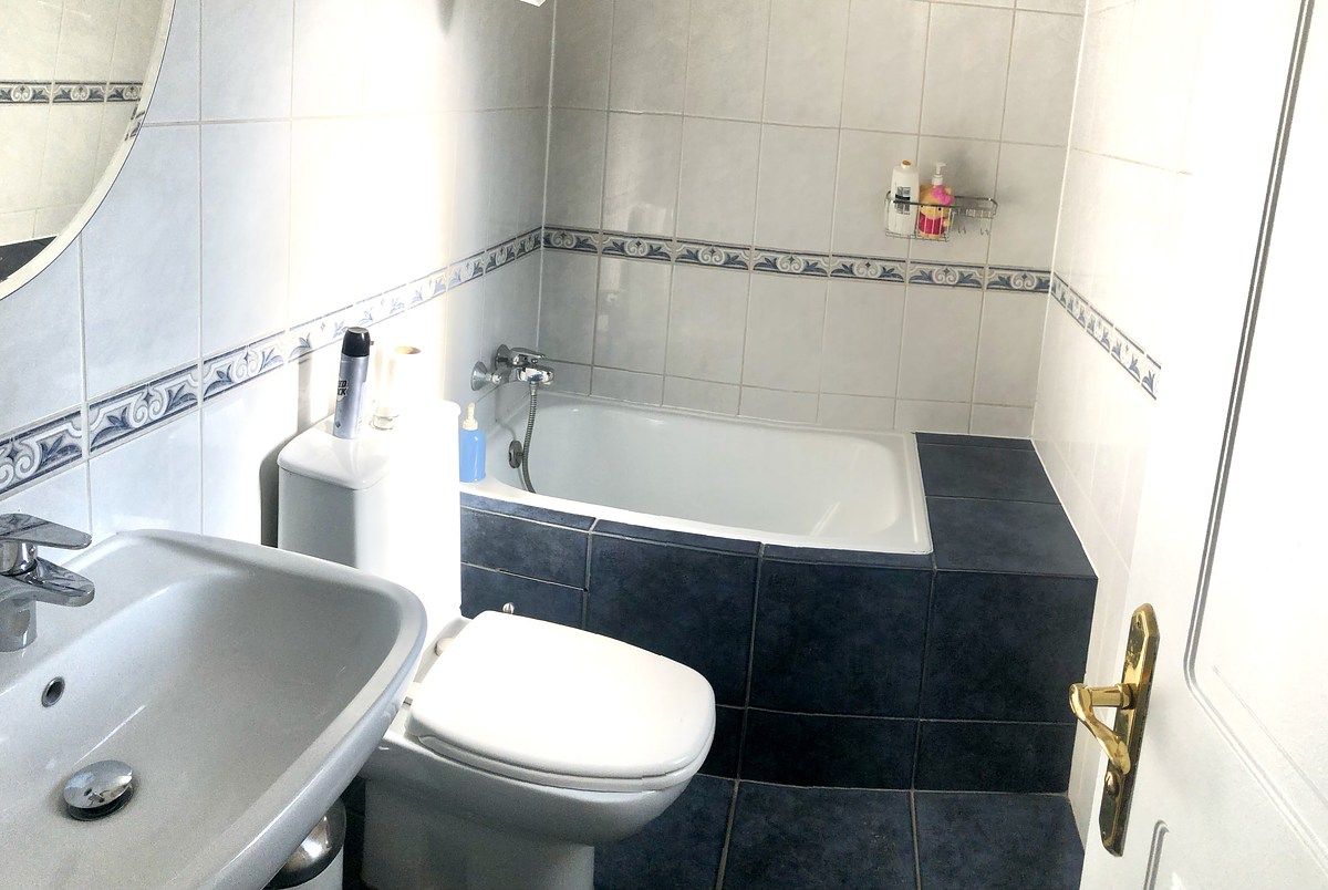 13 de 16: Baño 2 segundo piso