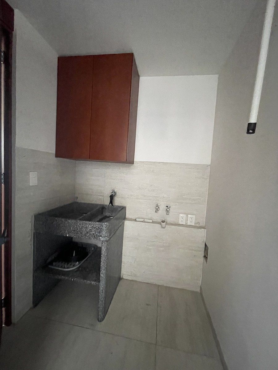 22 de 49: Cuarto de lavado