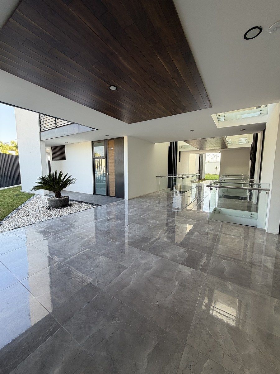 2 de 16: Distribuidor PB