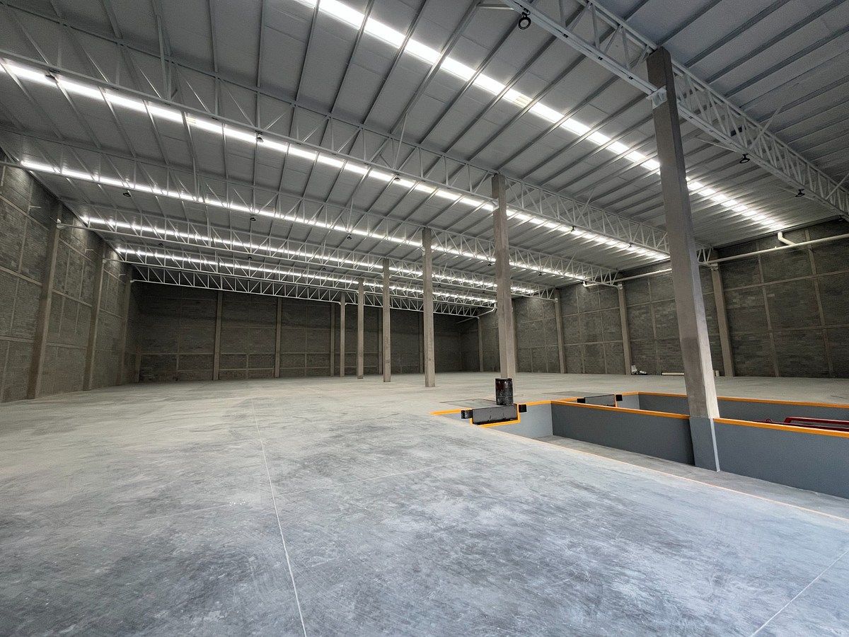 Industrial Warehouse in Nueva Santa Catarina, Santa Catarina, photo 3 of 10