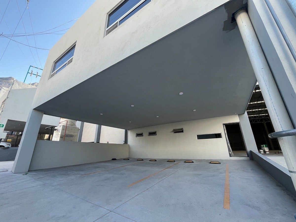 Industrial Warehouse in Nueva Santa Catarina, Santa Catarina, photo 10 of 10