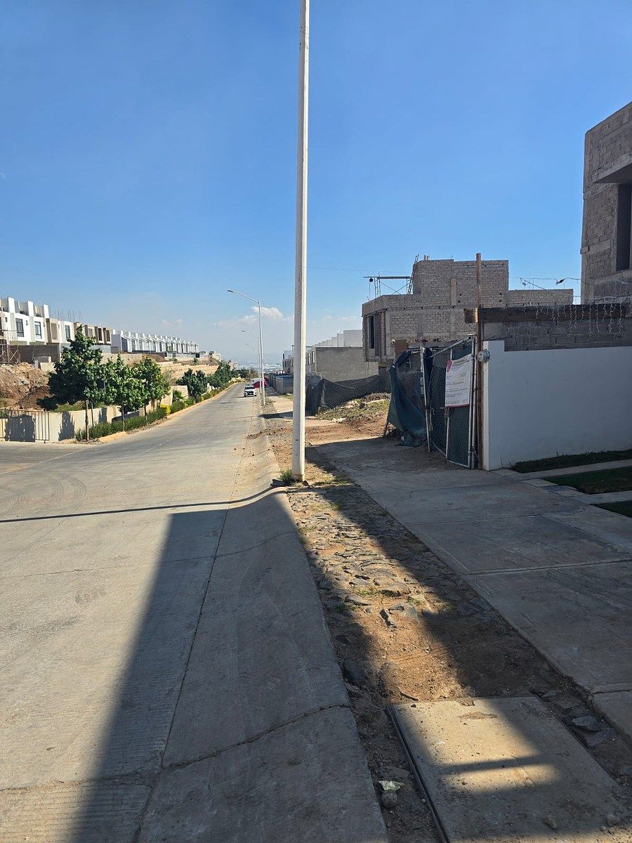 TERRENO EN VENTA EN ZIMALTA - foto 4