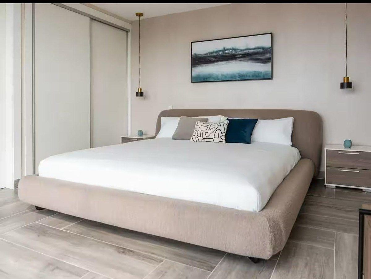 3 de 17: HABITACIÓN