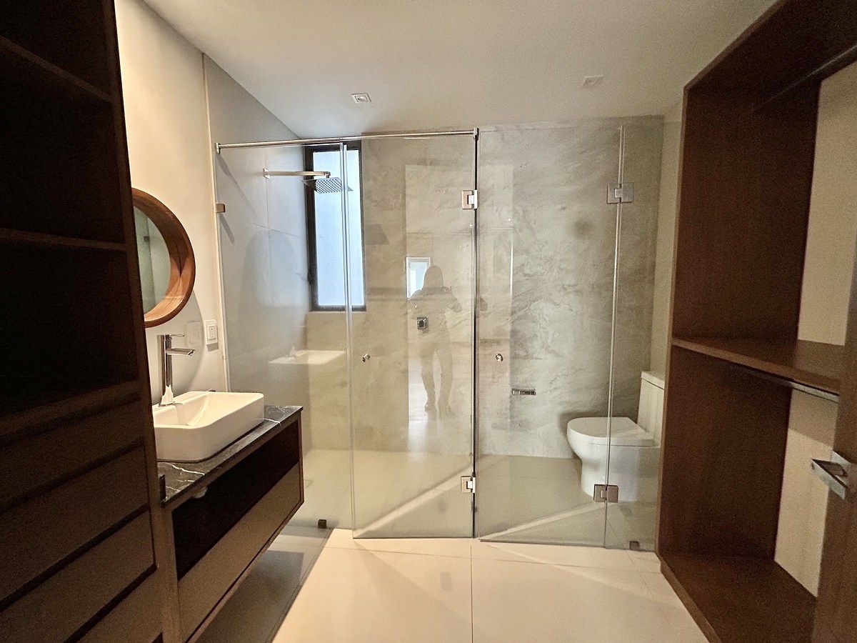 39 de 47: Baño vestidor secundaria 1