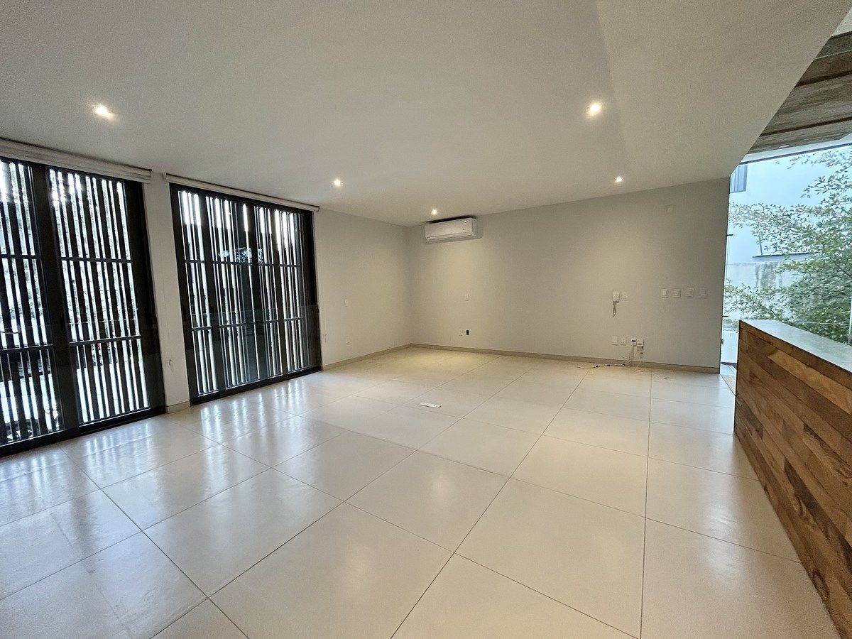 4 de 17: Estudio/Oficina