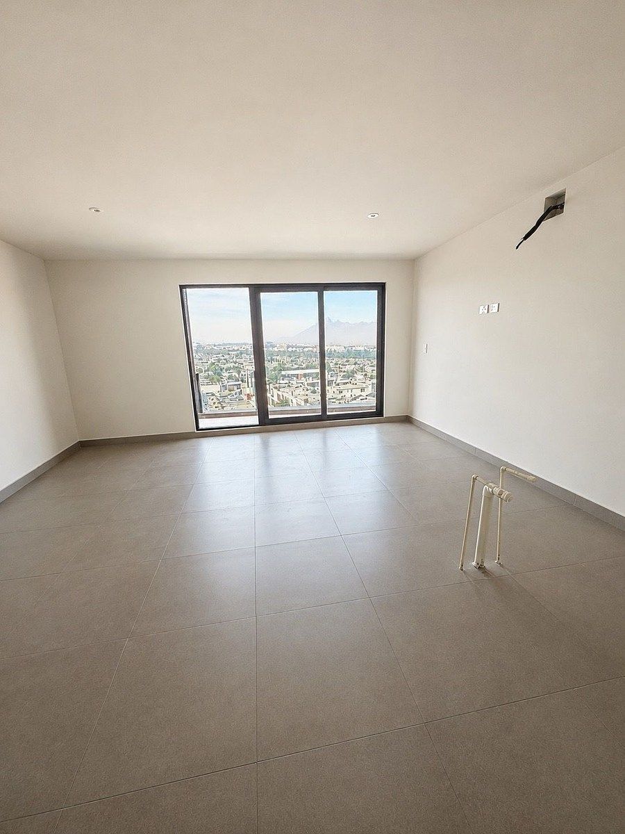Apartment in Cumbres Madeira, Monterrey, photo 4 of 9