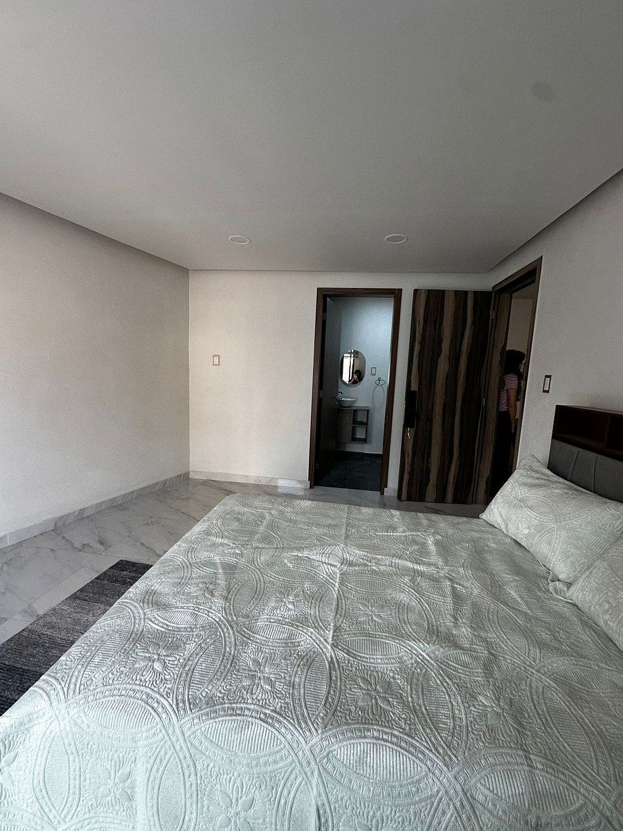 15 de 24: Habitación 4 Cama matrimonial