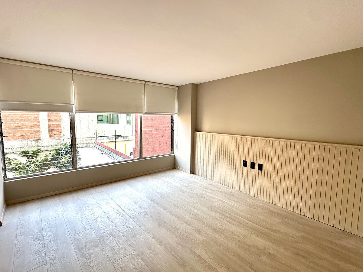 16 of 23: RECAMARA 3