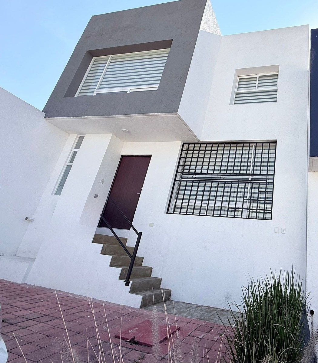 CASA EN VENTA EN LOS OLVERA, foto 1 de 11