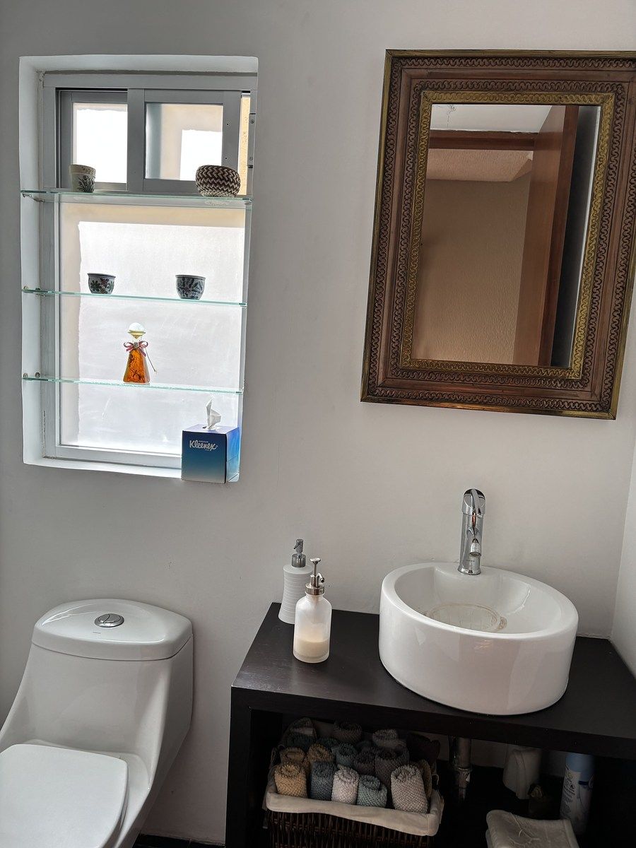 11 de 34: BAÑO VISITAS