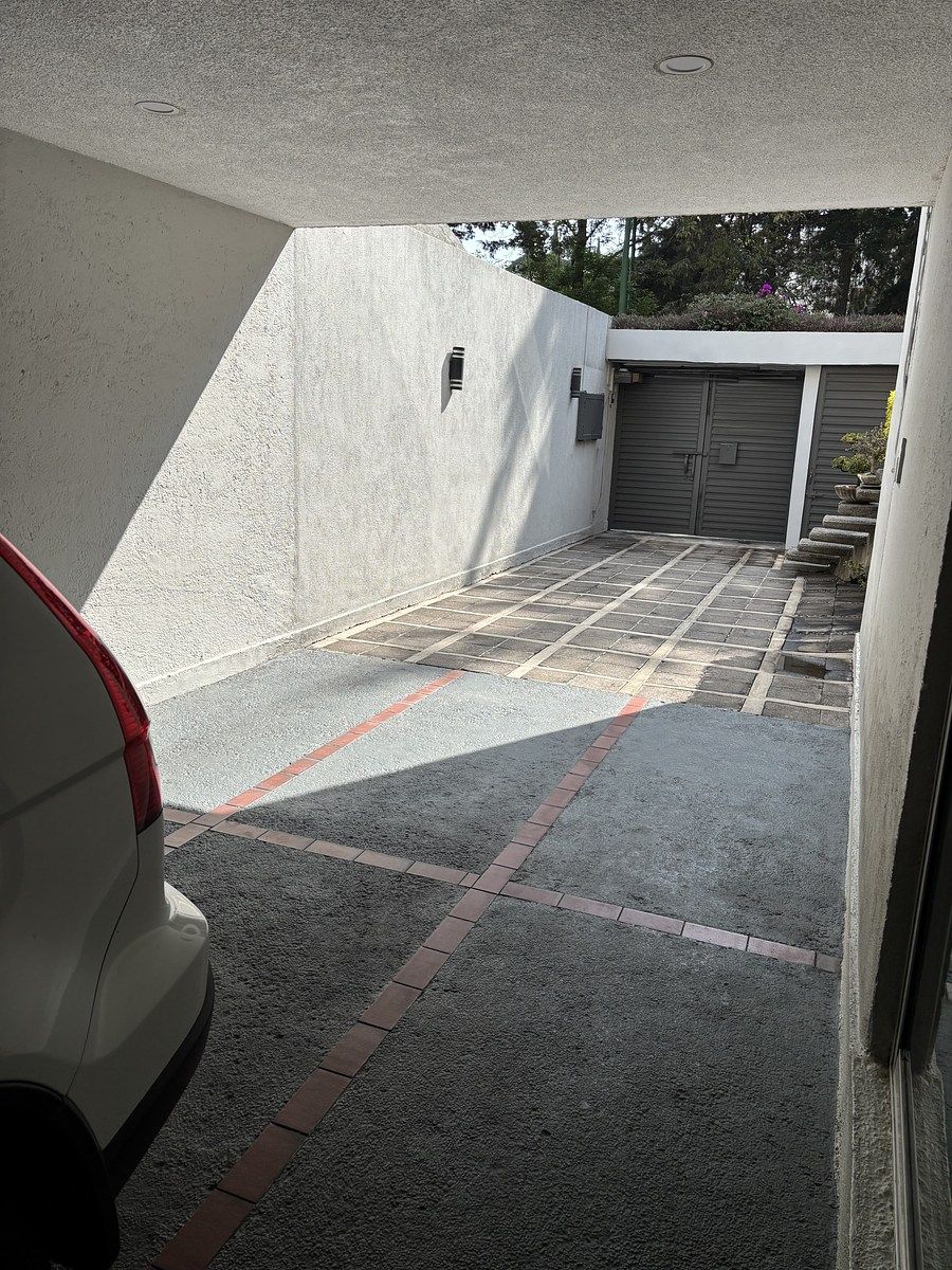 12 de 34: GARAGE