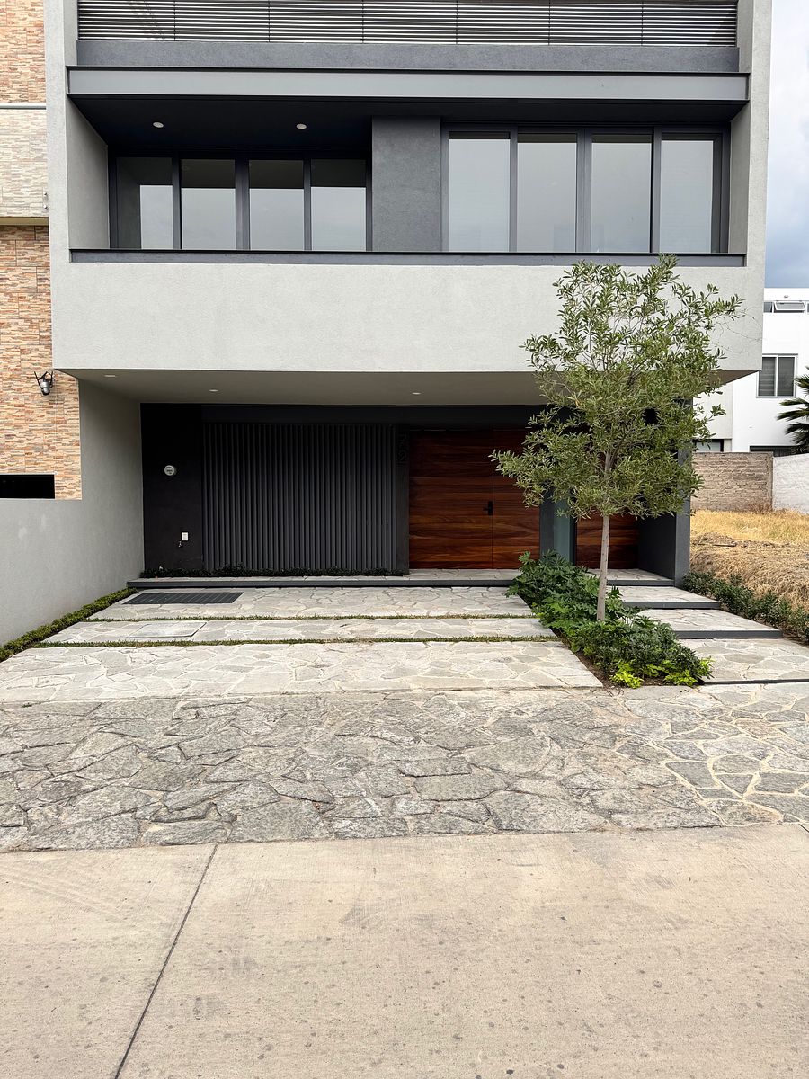 Solares Soaré II (Coto 1) - Casa 72, foto 1 de 19