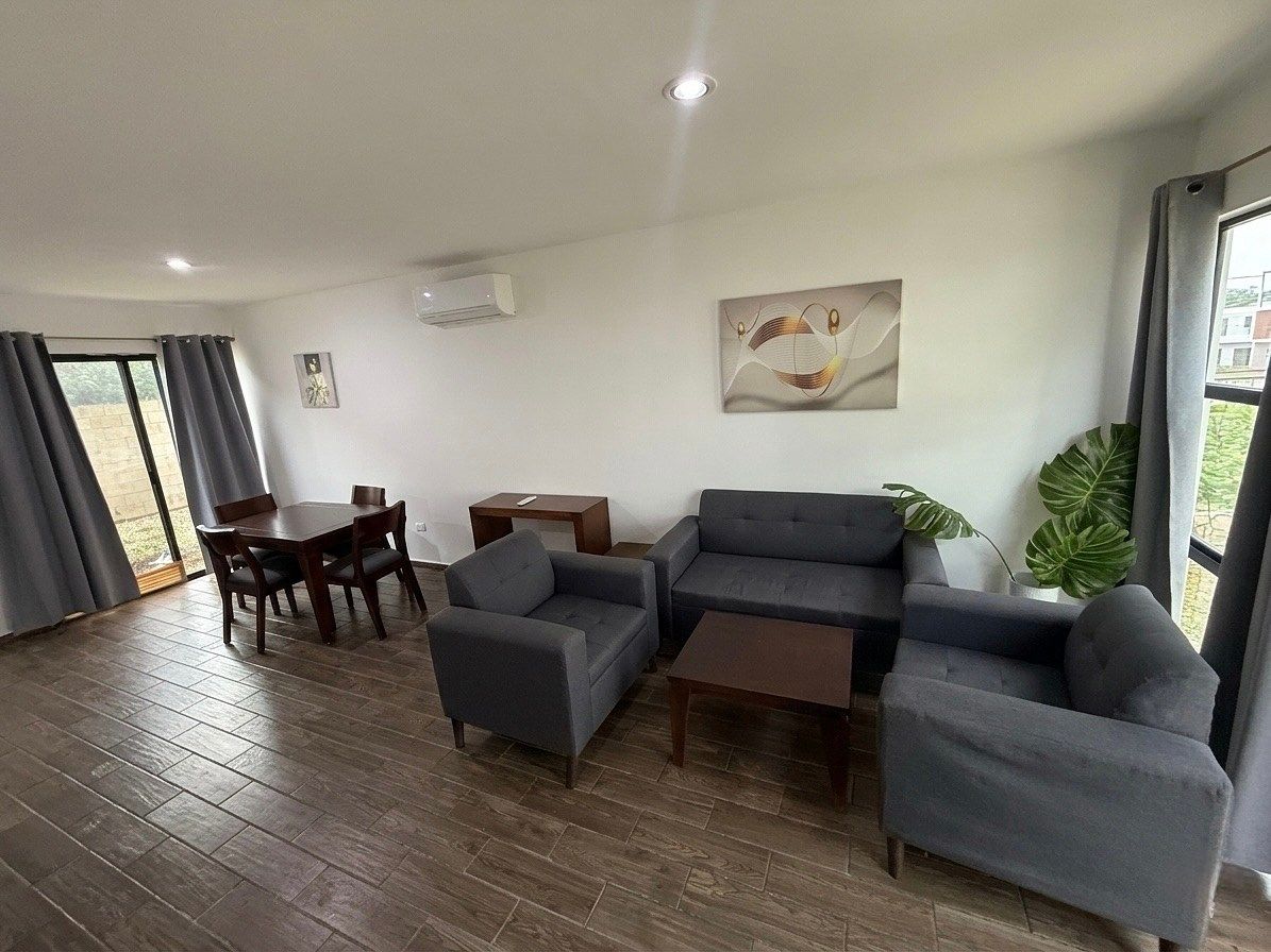 Casa en Los Héroes, Mérida, foto 3 de 21