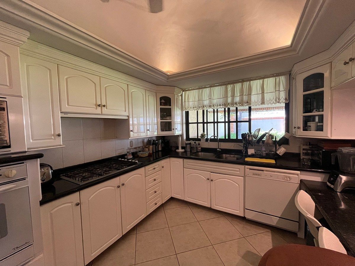 cocina integral con barra, foto 10 de 28
