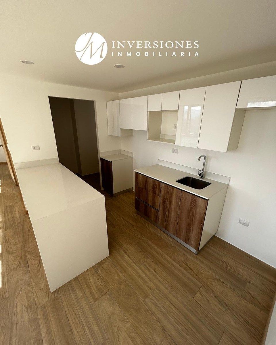 Apartamento en Zona 10, Guatemala, foto 3 de 24