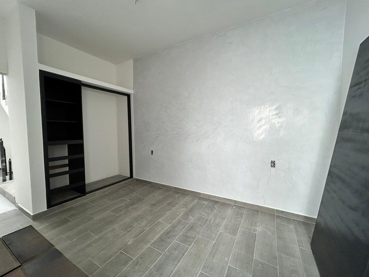 14 de 25: 1A RECAMARA SECUNDARIA