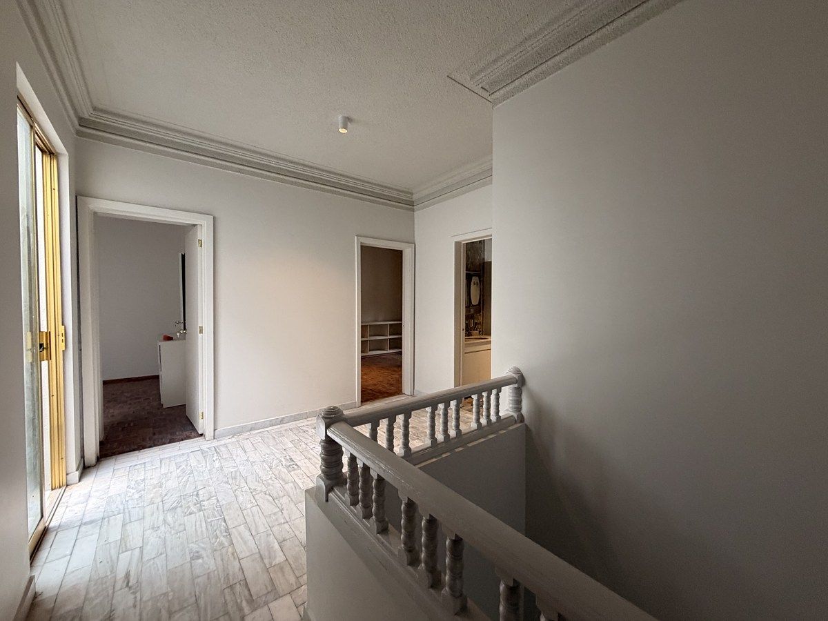 20 de 37: Descanso piso 1 conexión a recamaras