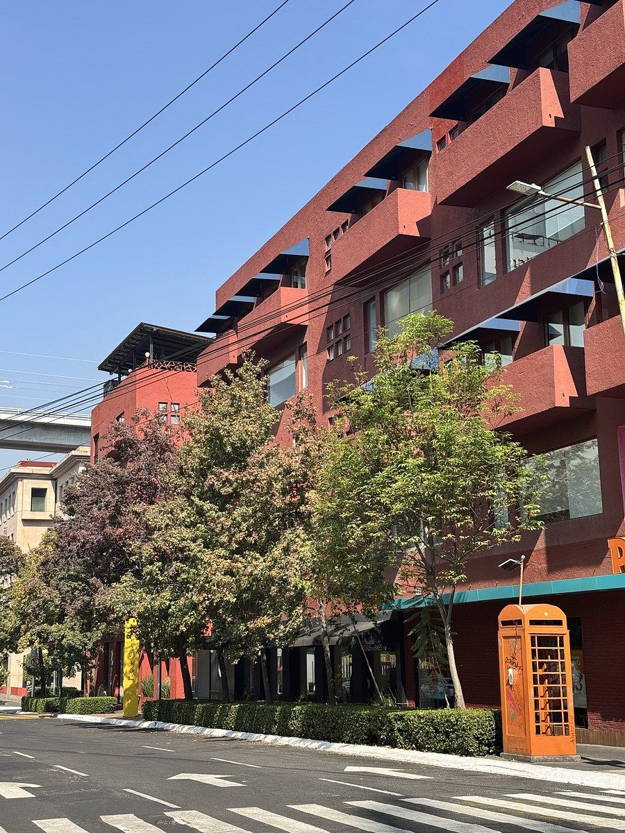 1 de 34: FACHADA EDIFICIO