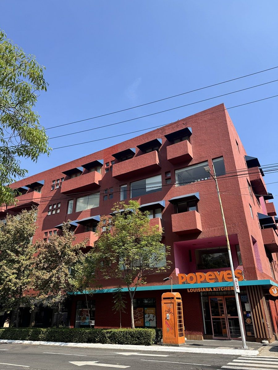 2 de 34: DEPTO CON BALCÓN