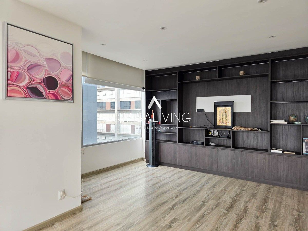 3 de 26: Sala family