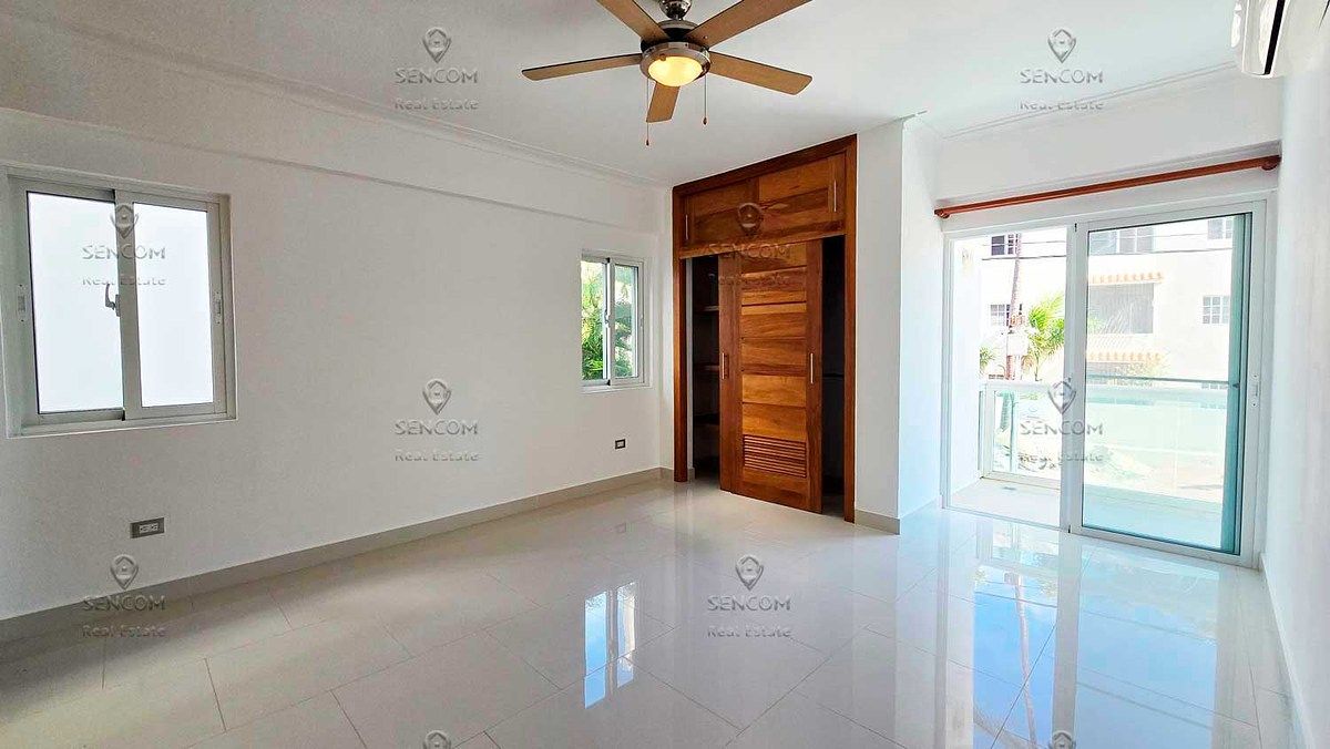 2 de 17: Apartamento de 2 Hab en venta en El Cortecito 2