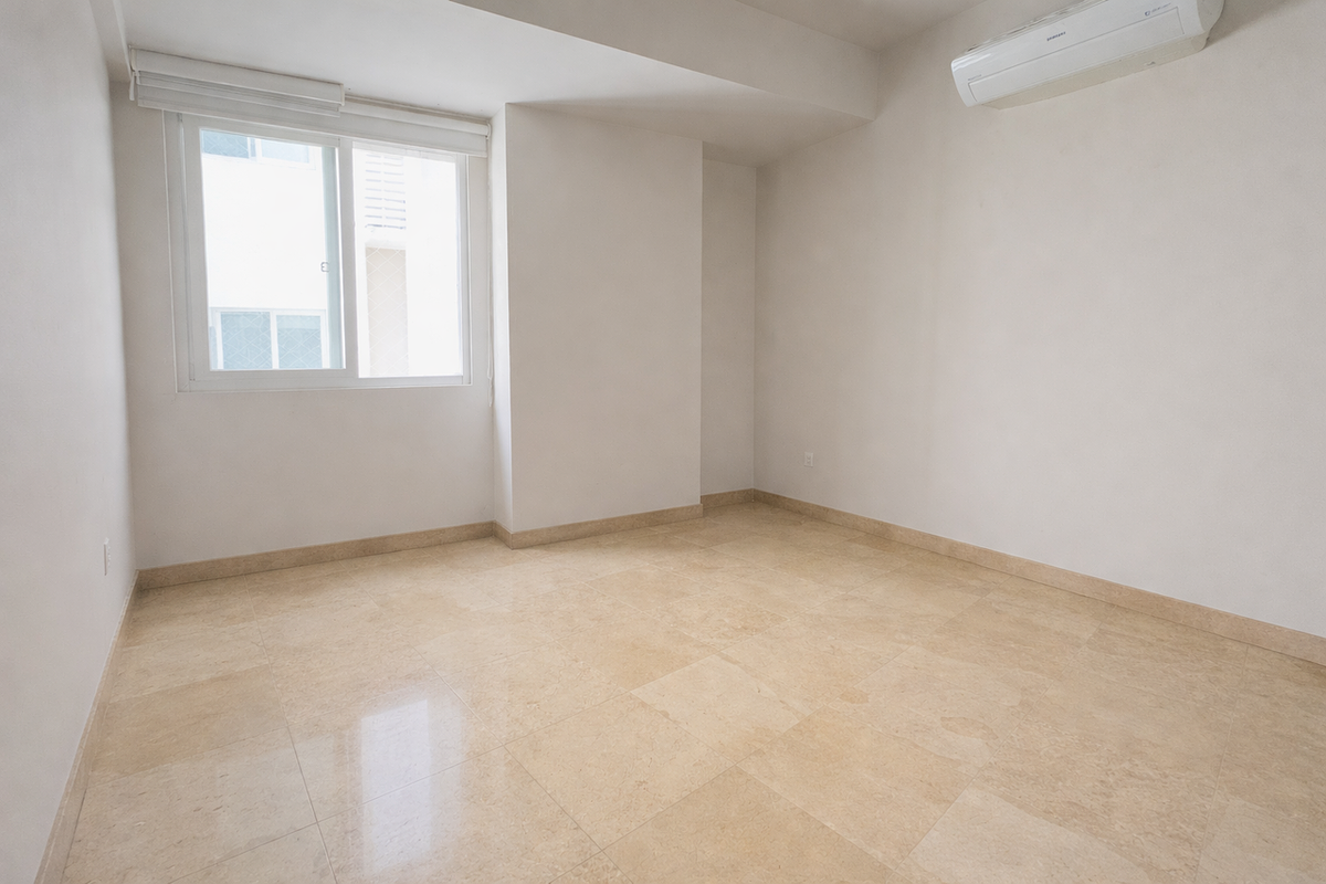 17 de 23: Habitaciones con shutter eléctricos