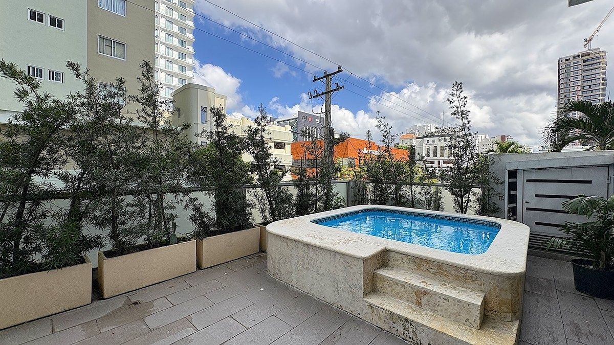 22 de 23: jacuzzi común