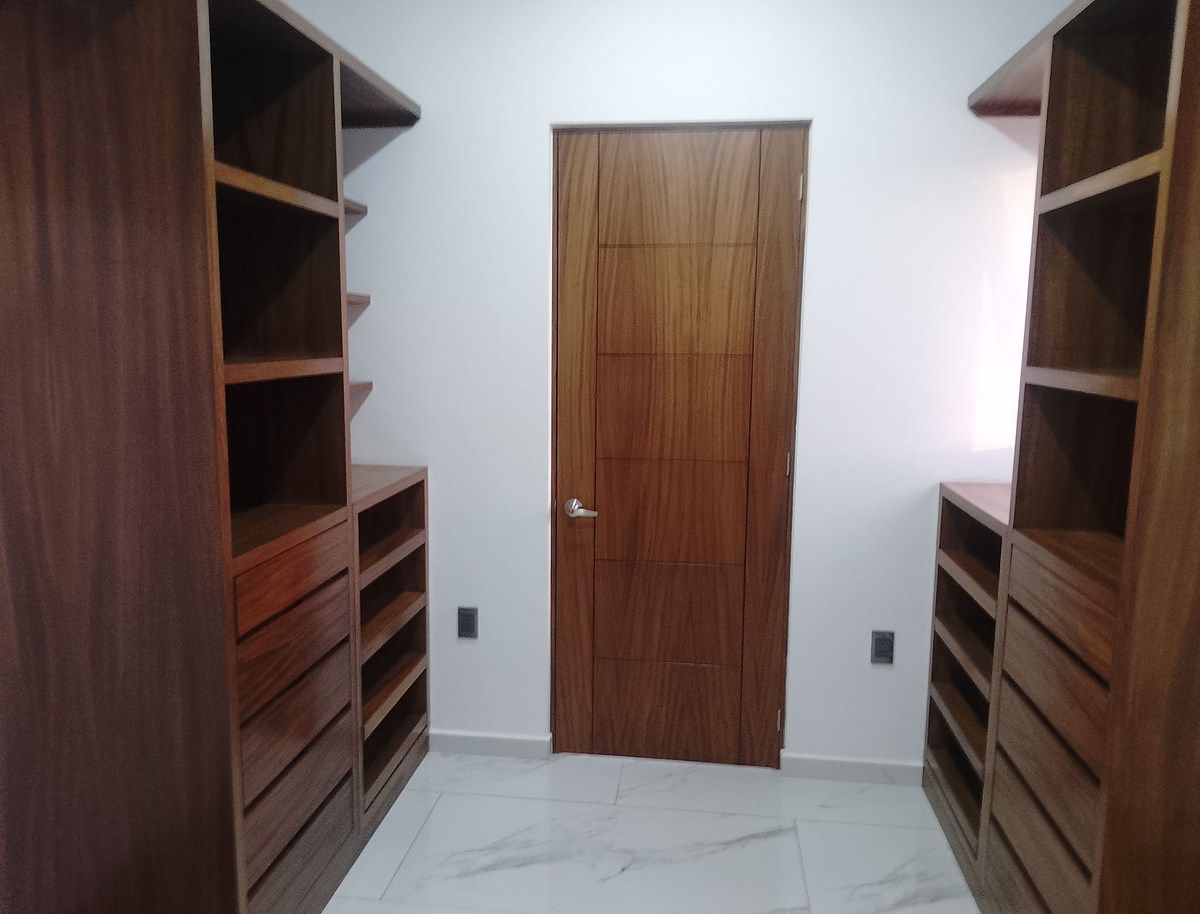 17 de 25: Vestidor Recamara Principal