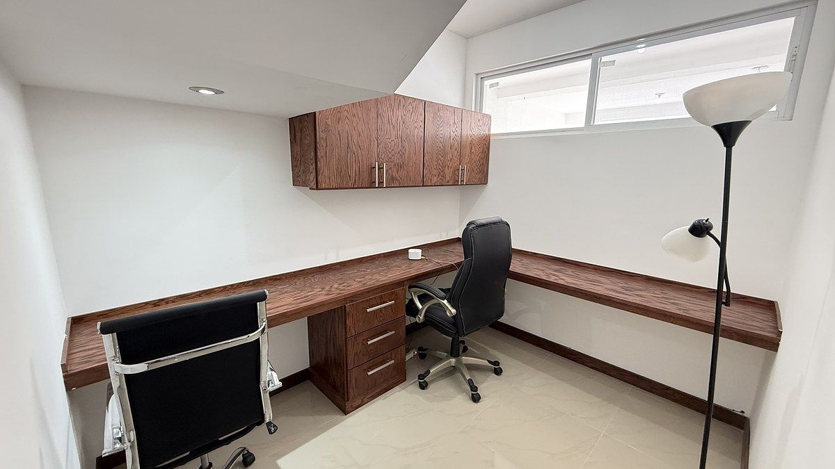 9 de 34: Oficina