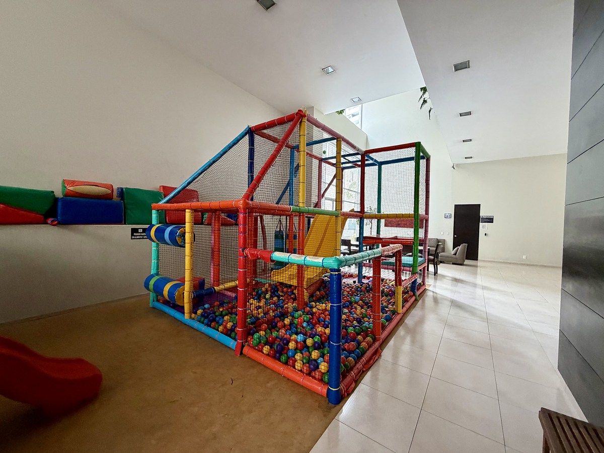 17 de 21: Área infantil