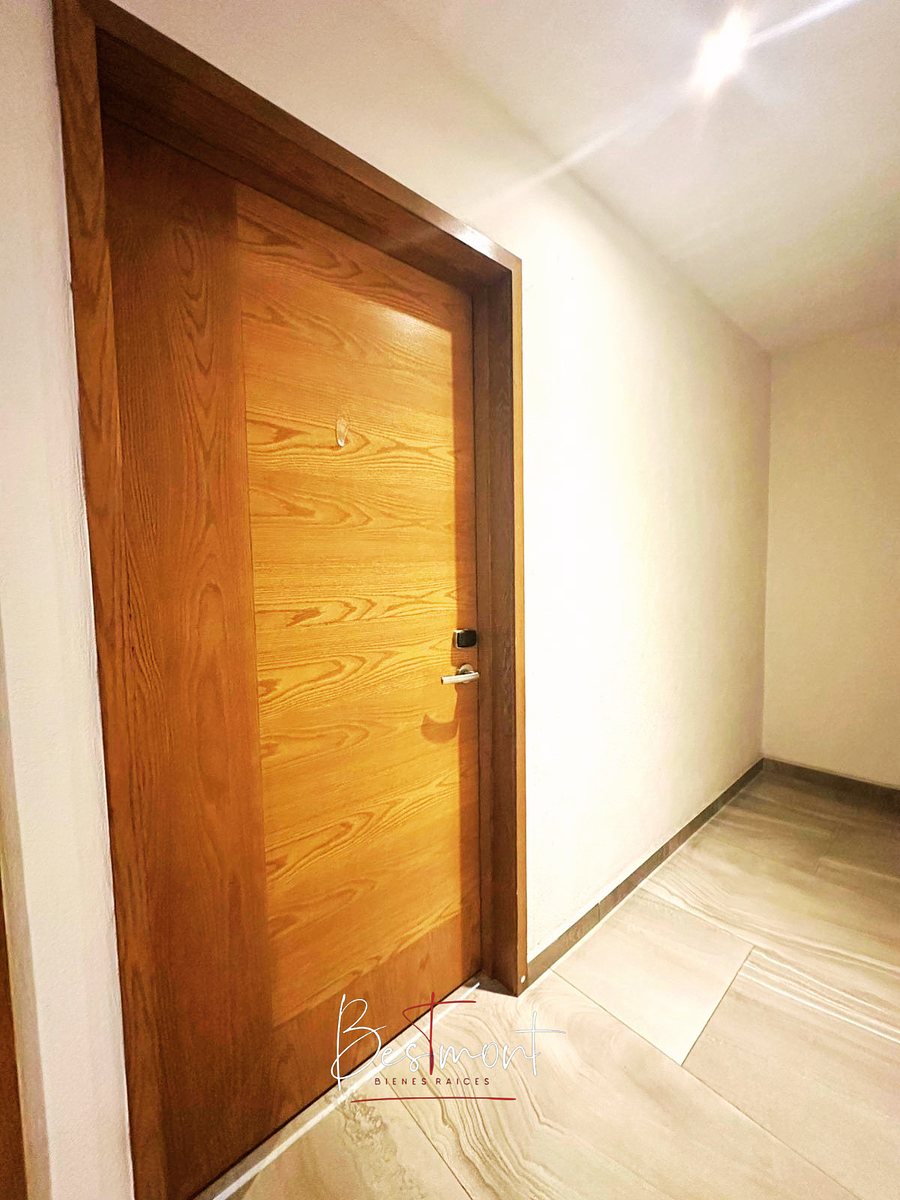 6 de 20: Entrada depto