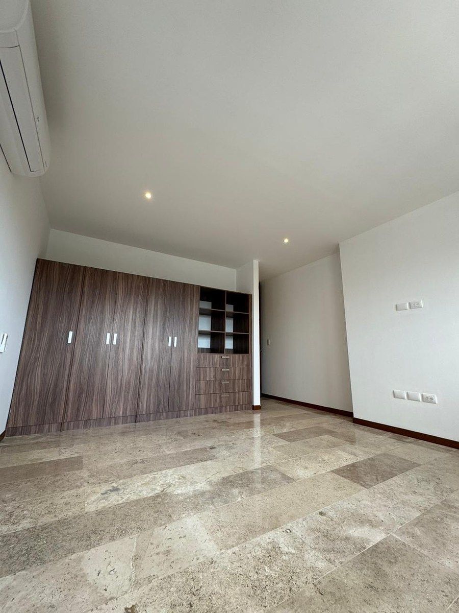 22 de 26: Clases recamara 2