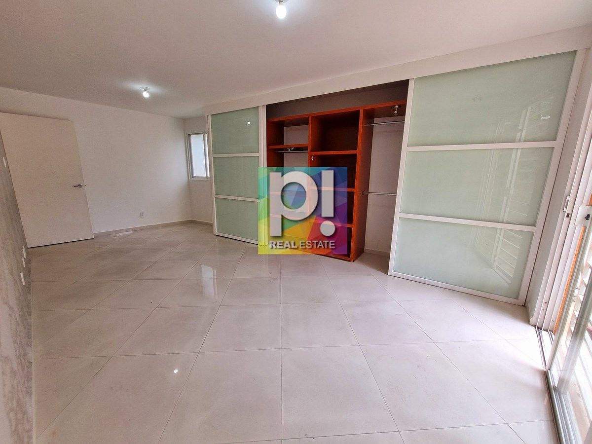 21 de 29: RESIDENCIA B