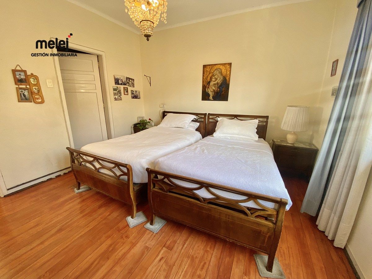 21 de 34: Dormitorio 2 en suite