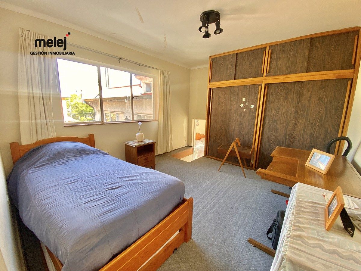 25 de 34: Dormitorio 3