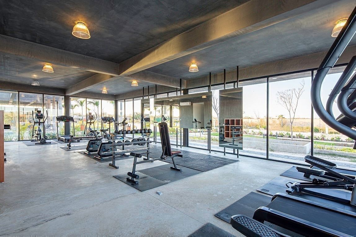 21 de 24: GYM AMENIDAD