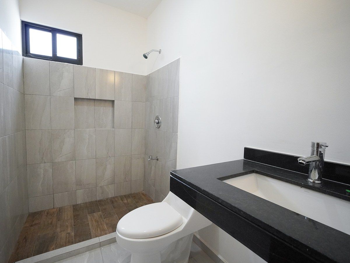 17 de 29: BAÑOS SECUNDARIOS