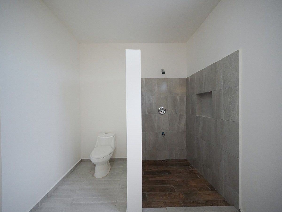 15 de 29: BAÑO PRINCIPAL