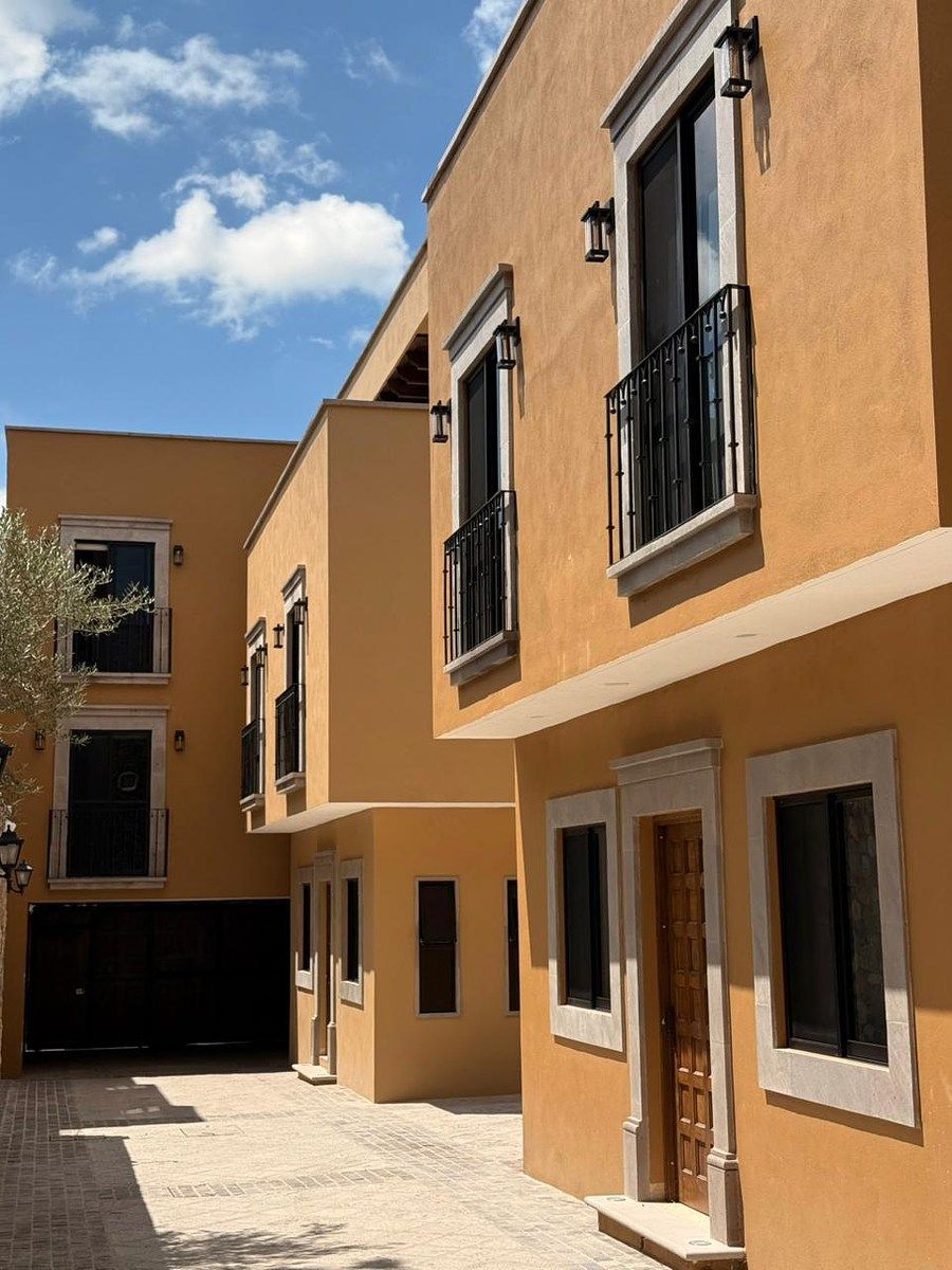 14 de 16: Vista de la privada interior