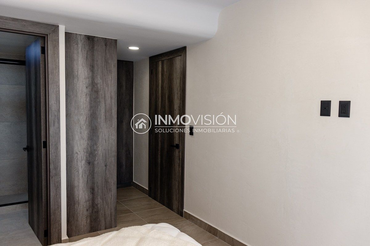 27 de 50: Habitación principal.