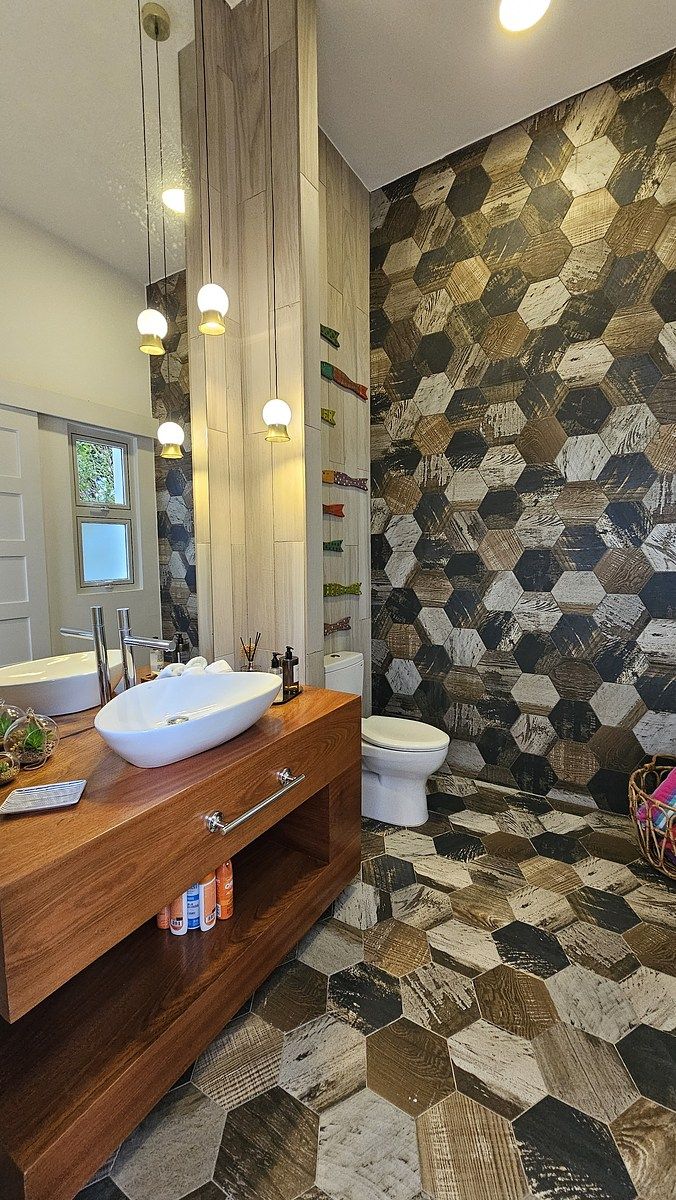 15 of 17: Powder Room