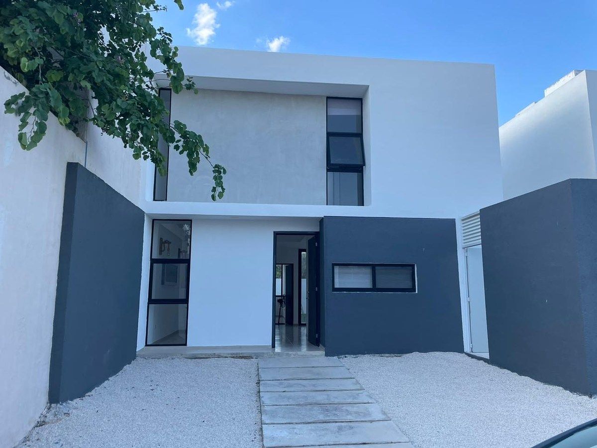 Casa Nova em Real Montejo, foto 1 de 22